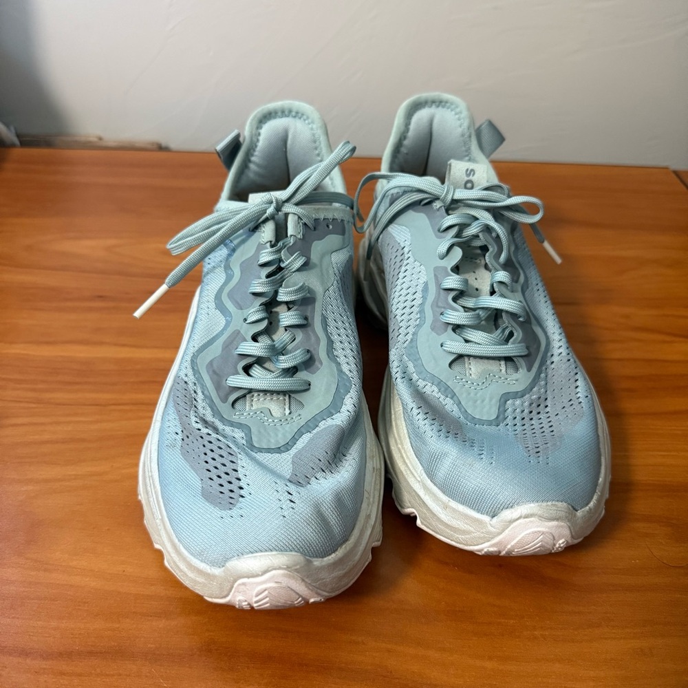 Stylish Blue Women's Sneakers - Picture 4 of 8